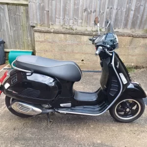 Scooter Vespa 300 Gts for sale