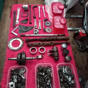 suzuki ap50 1976/77 JOB LOT motorcycle parts (26)