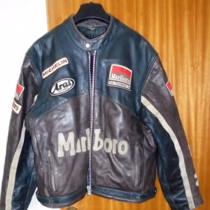 Two- tone Brown & Black Marlboro Motorcycle Jacket in Real Leather. Size M.For Sale