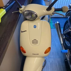 2001 Vespa ET2 50cc for sale