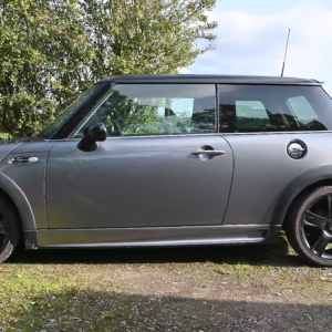 Classic Mini Cooper 'S' 2004 For Sale Excellent condition inside and out.