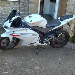 For Sale  Yamaha yzf r125 Road bike