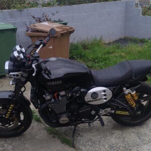 For Sale  Yamaha xjs 13000